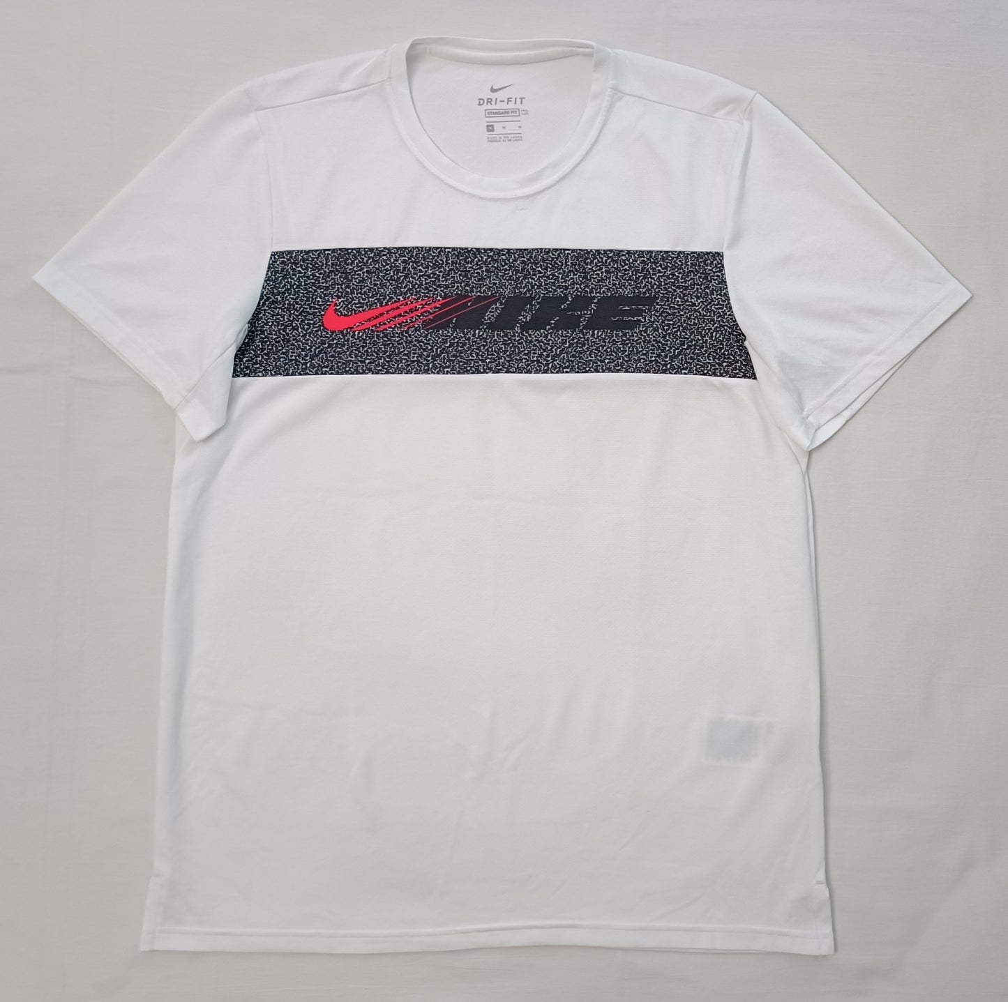 (M) Nike DRI-FIT тениска