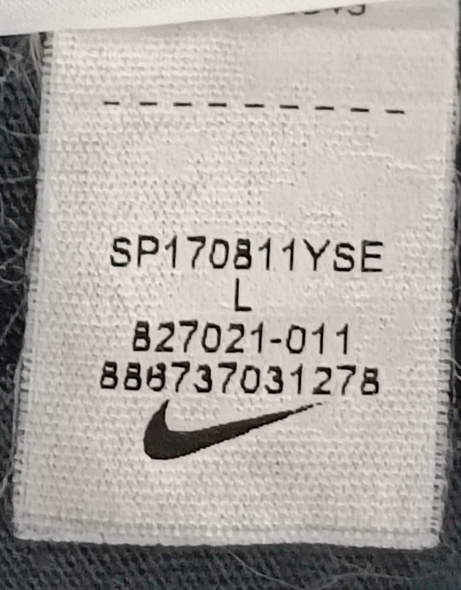 (L) Nike Sportswear Tee тениска
