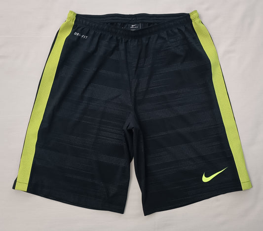 (M) Nike DRI-FIT Shorts шорти