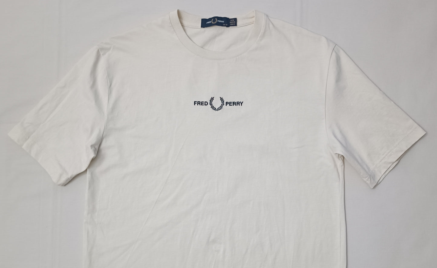 (M) Fred Perry Shirt тениска