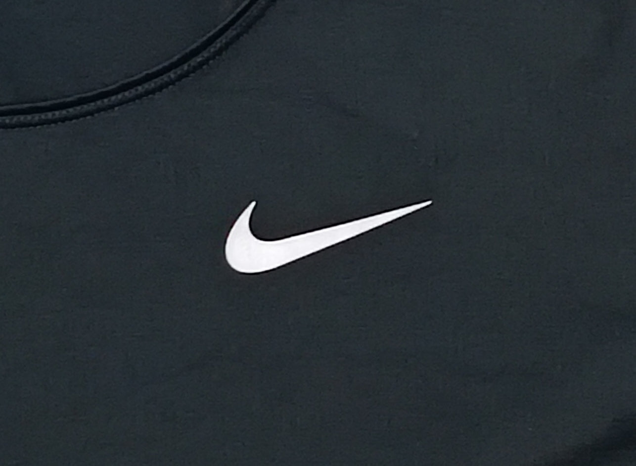 (ДАМСКО) (M) Nike DRI-FIT блуза