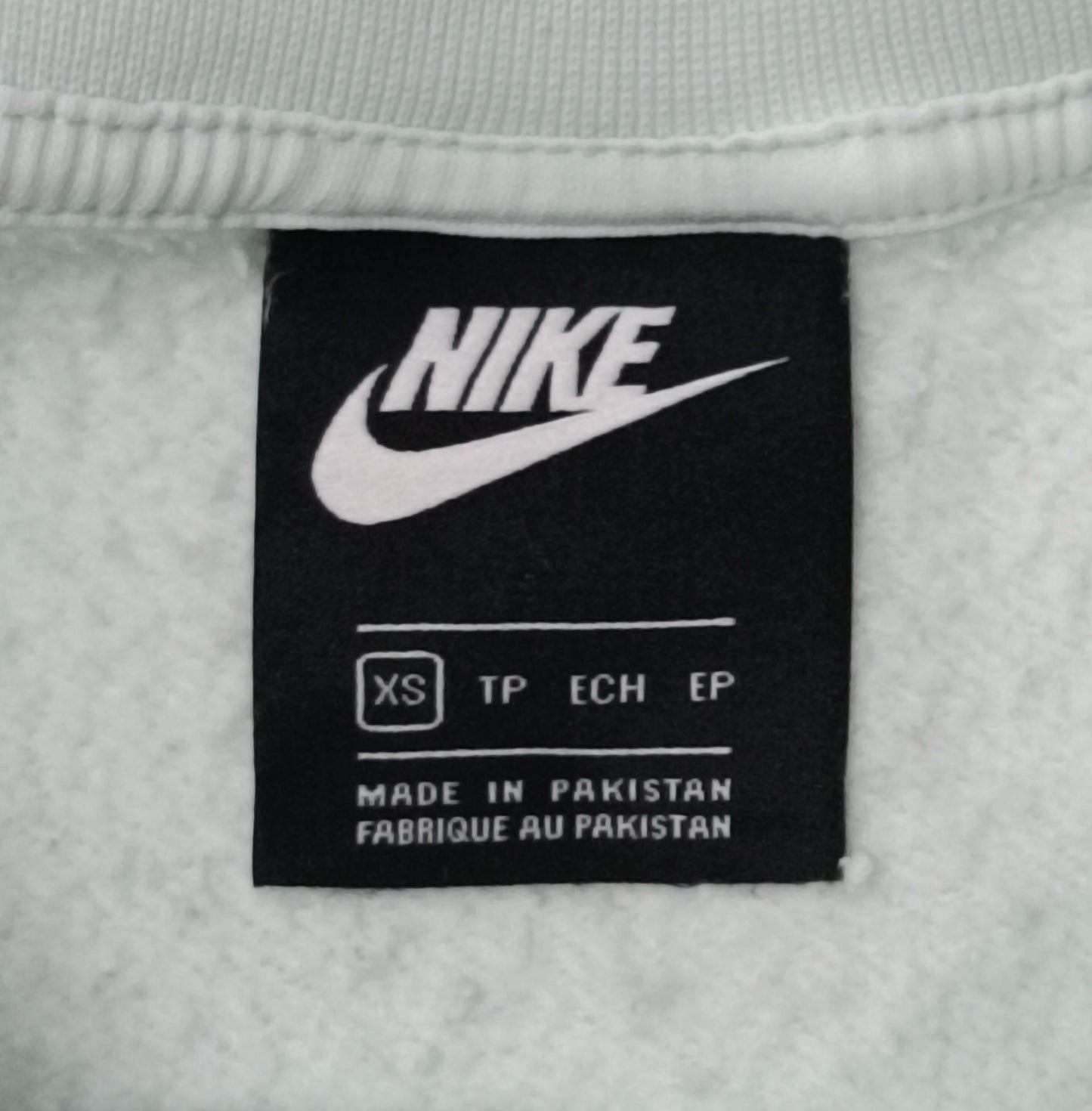 (ДАМСКО) (XS) Nike Sportswear Oversized Sweatshirt горнище