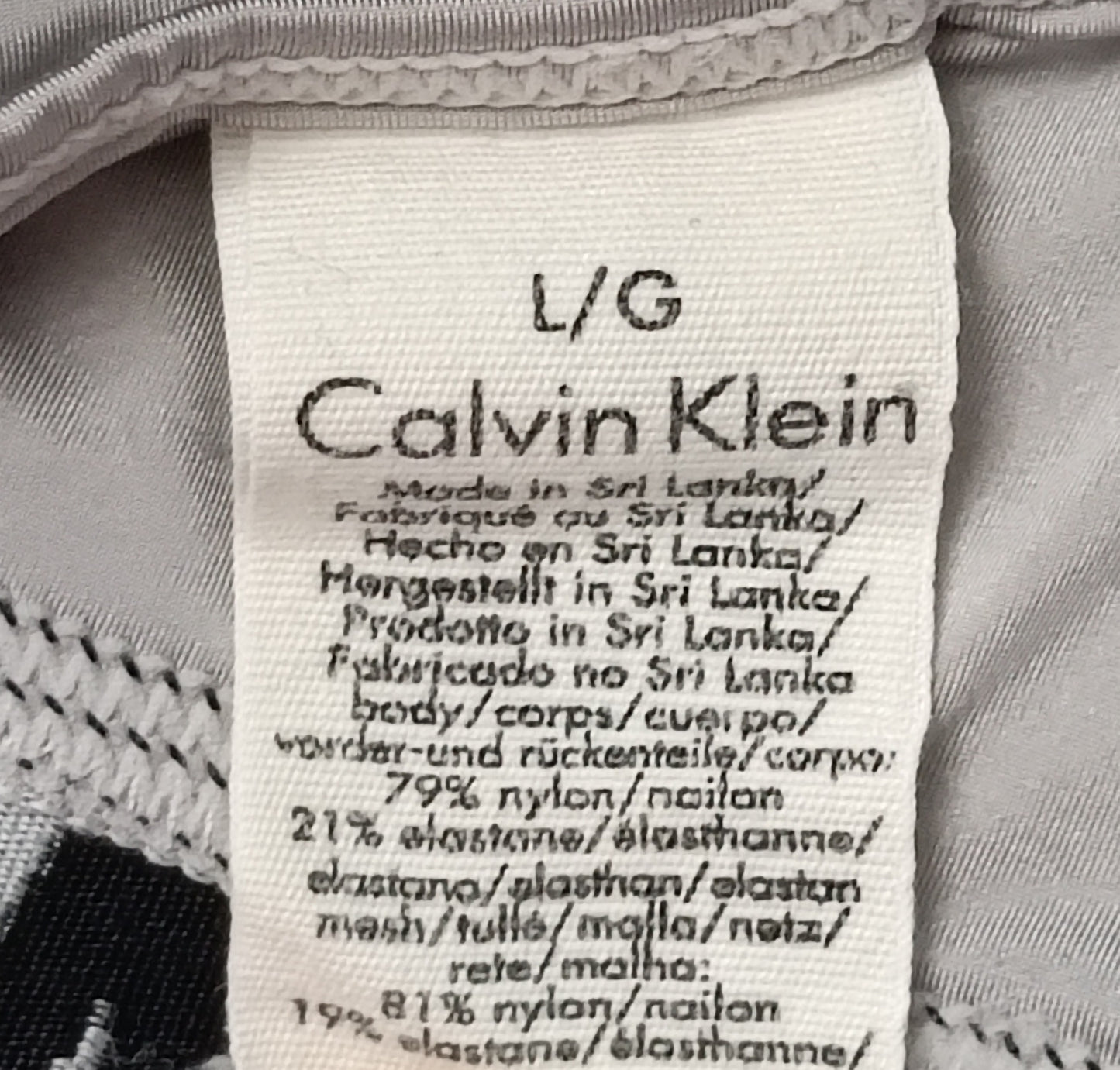 (ДАМСКО) (L) Calvin Klein Bra бюстие