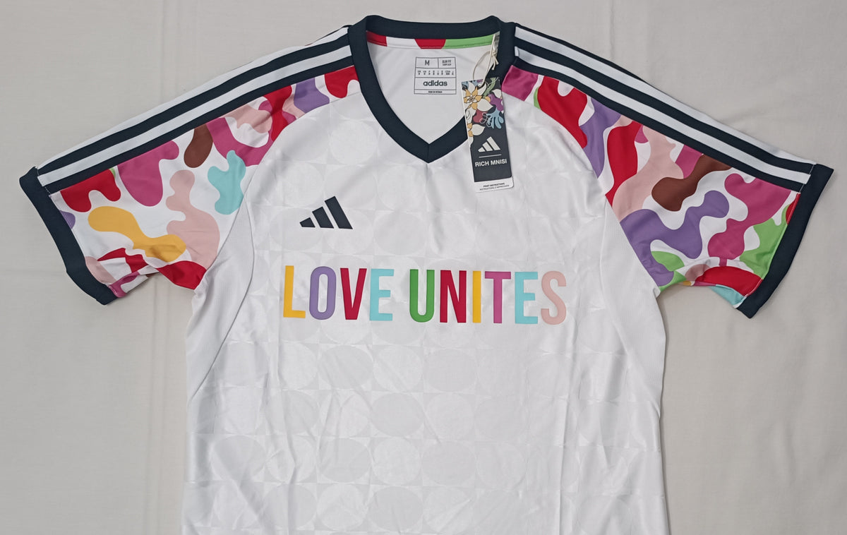 (M) Adidas Tiro Love Unites Tee тениска