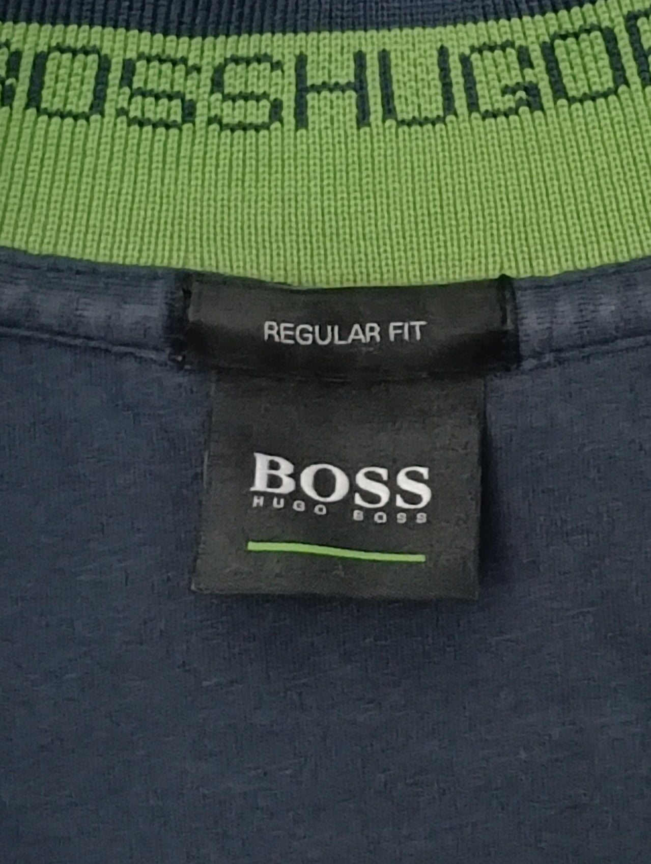 (M) Hugo Boss Sweatshirt горнище