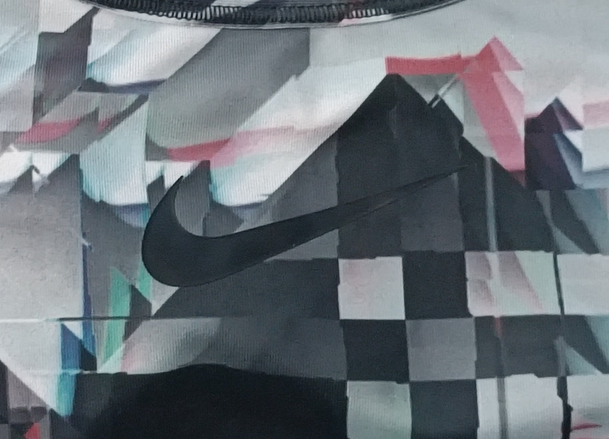 (ДАМСКО) (XS) Nike DRI-FIT Bra бюстие