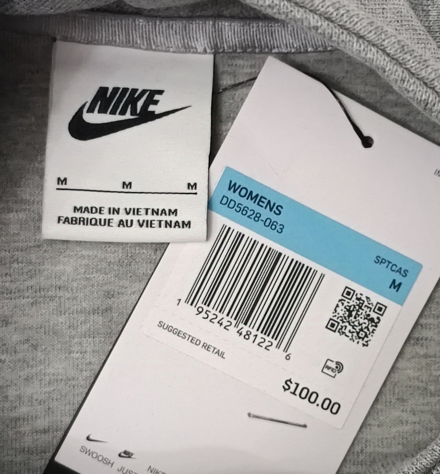 (ДАМСКО) (M) Nike Tech Fleece Sweatshirt горнище