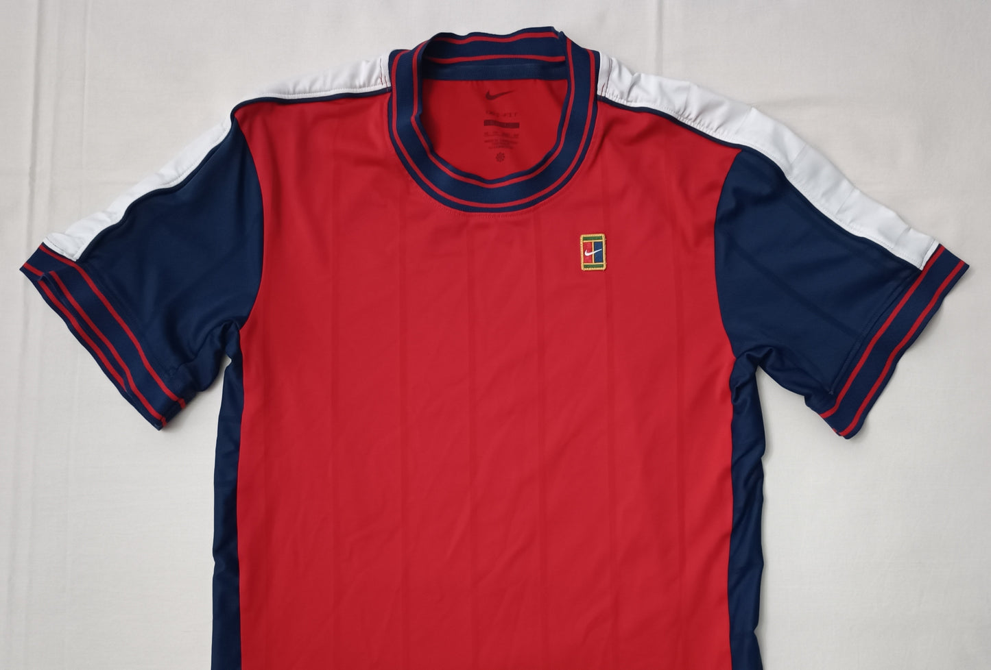 (XS) Nike Court DRI-FIT Tennis Tee тениска