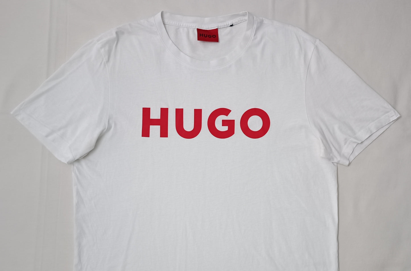 (M) Hugo Boss T-Shirt тениска