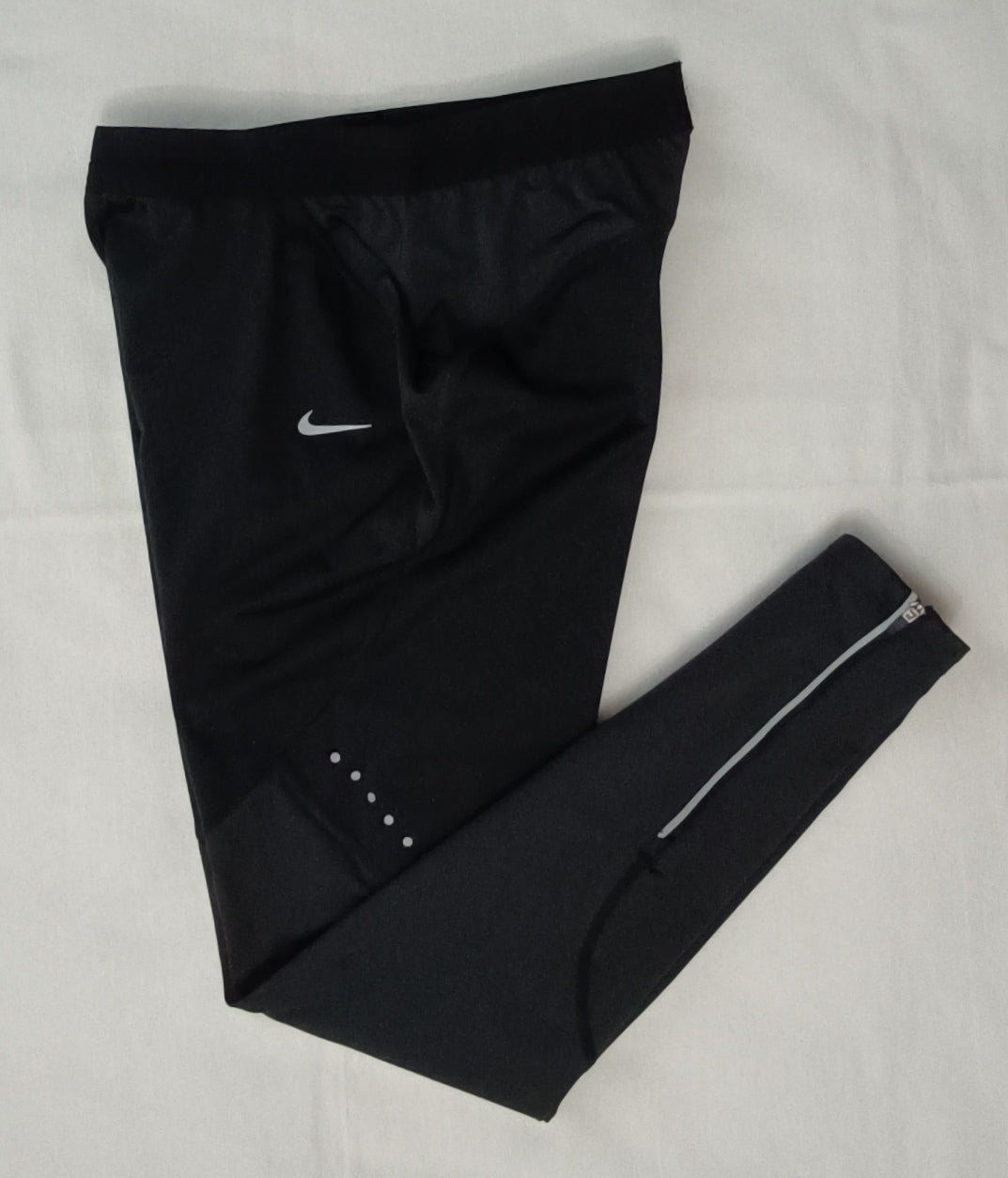 (ДАМСКО) (S) Nike DRI-FIT Shield Tights долнище