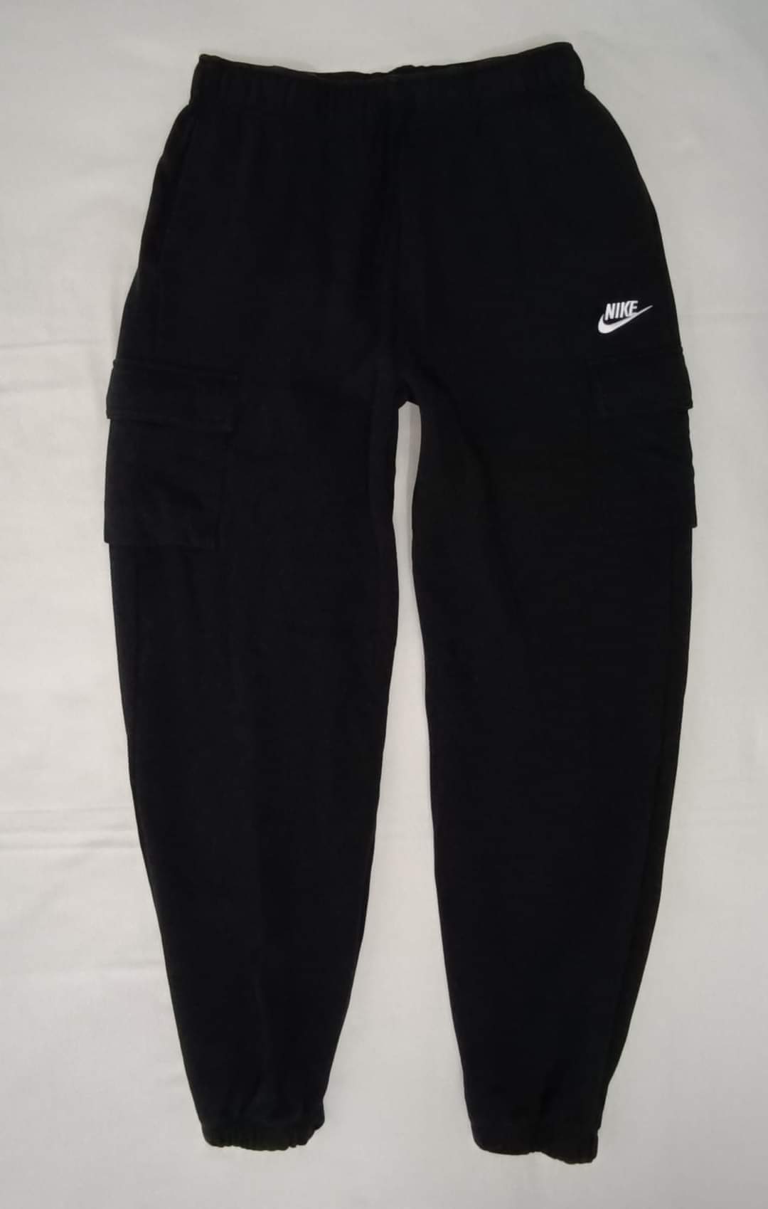 (ДАМСКО) (S) Nike Sportswear Cargo Fleece Sweatpants долнище