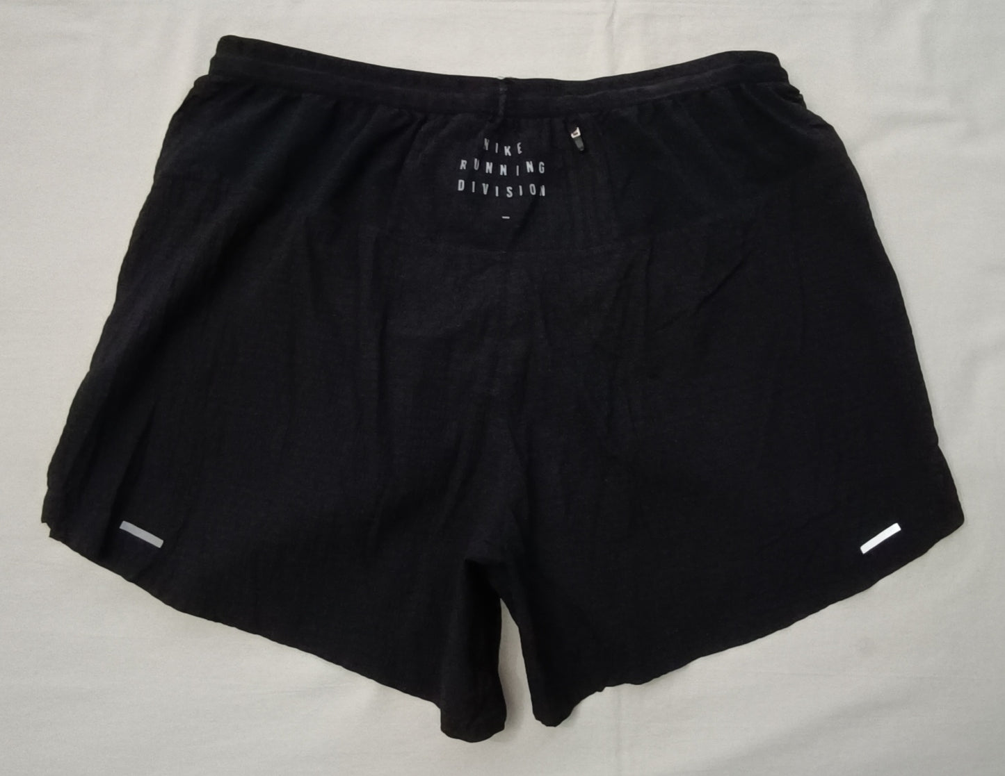(L) Nike DRI-FIT Flex Stride Shorts шорти