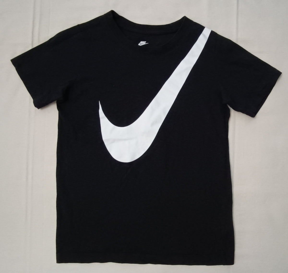 (ДЕТСКО) (Ръст 137-147см) Nike Sportswear Swoosh Tee тениска