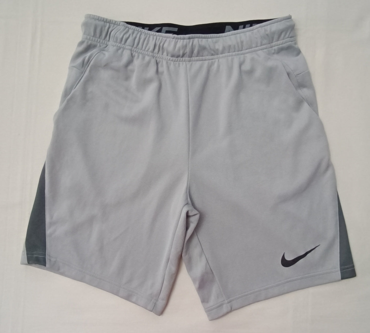 (S) Nike DRI-FIT Shorts шорти
