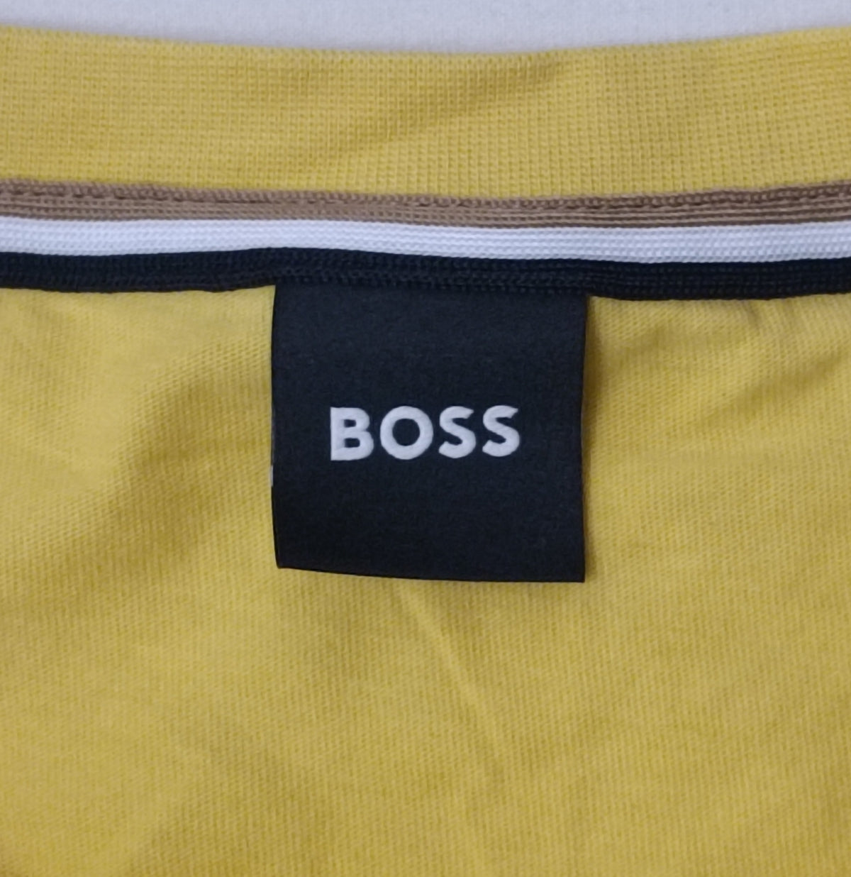 (L) Hugo Boss Shirt тениска