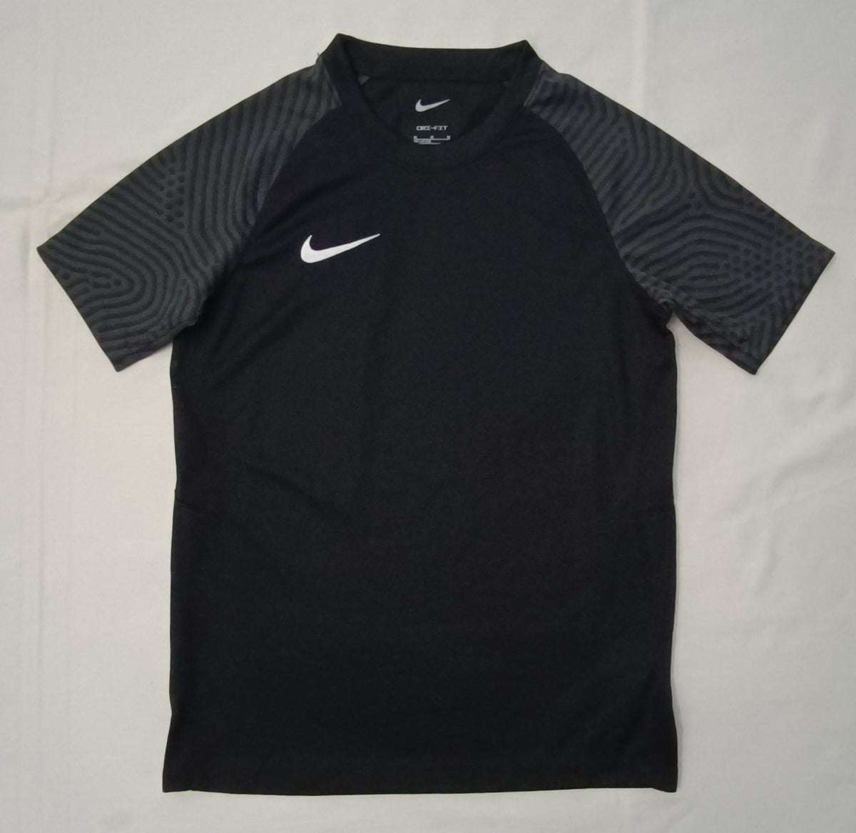 (ДЕТСКО) (Ръст 137-147см) Nike DRI-FIT Tee тениска