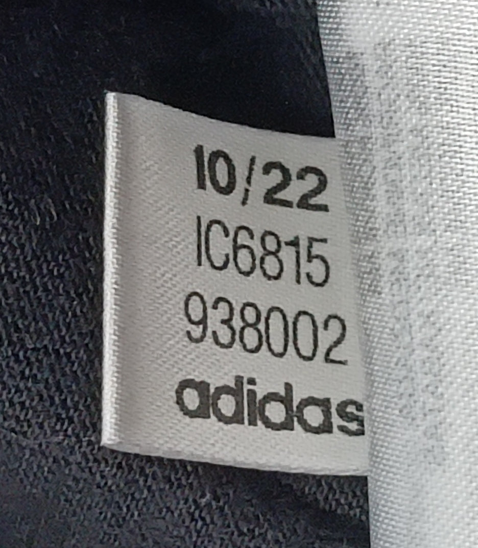 (L) Adidas Brandlove Shorts шорти