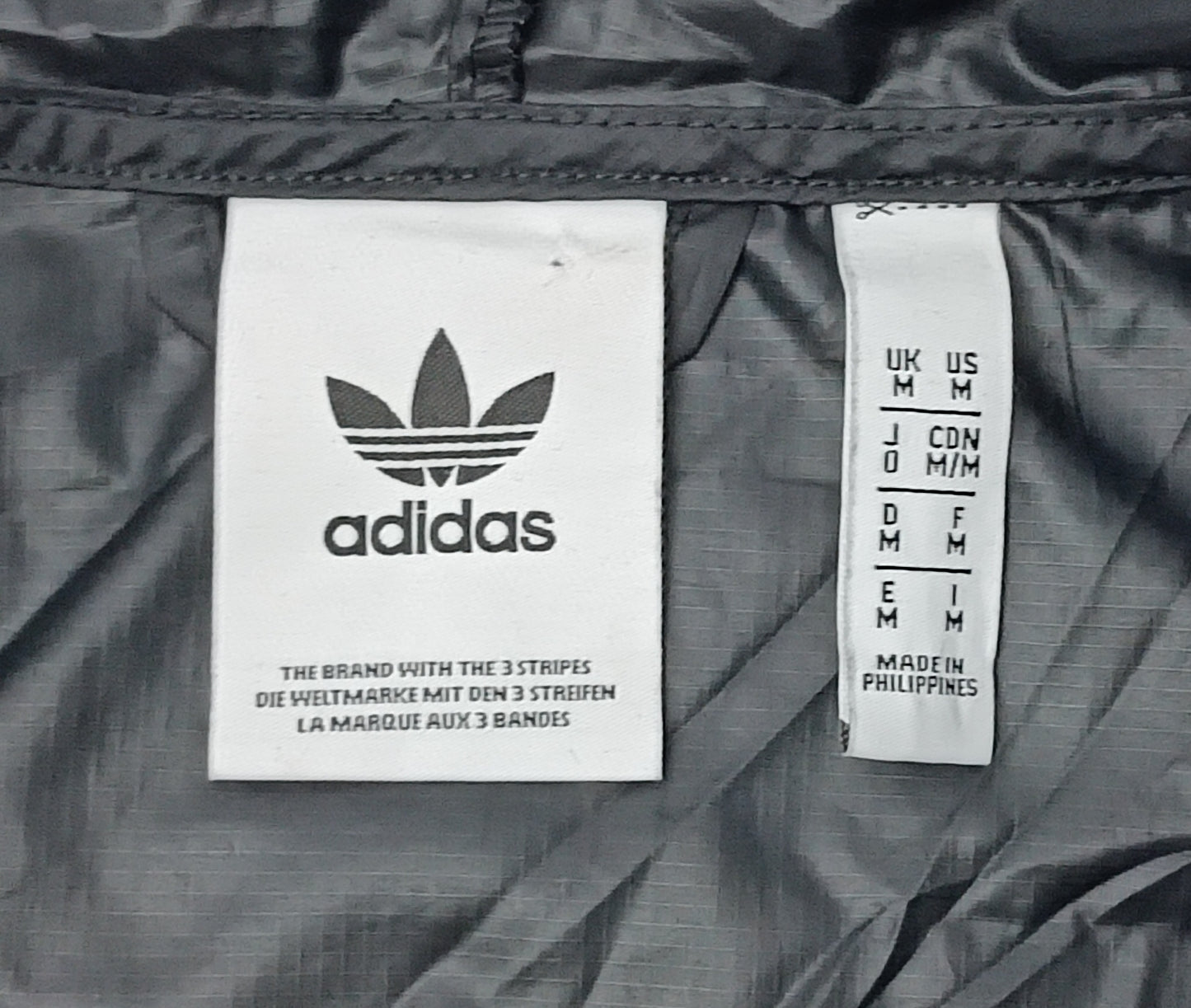 (M) Adidas Originals Light Windbreaker Jacket яке
