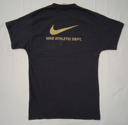 (S) Nike Sportswear Swoosh Tee тениска
