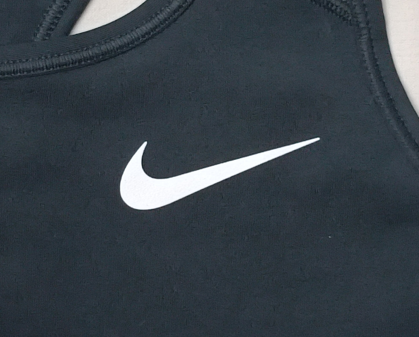 (ДАМСКО) (XS) Nike DRI-FIT Bra бюстие
