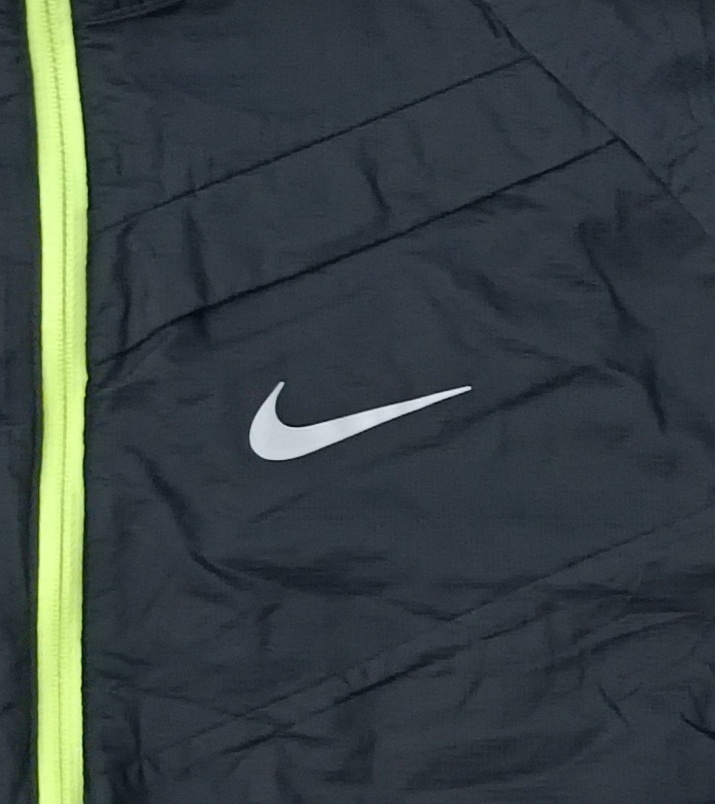 (ДАМСКО) (L) Nike Windrunner Jacket яке