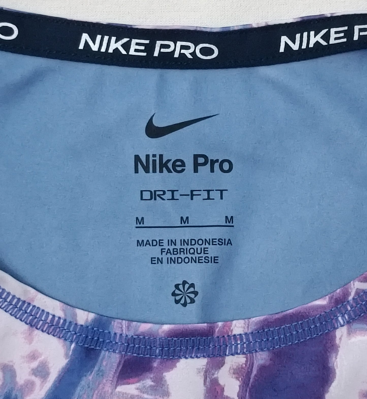 (ДАМСКО) (M) Nike PRO DRI-FIT Cropped Tank Top потник