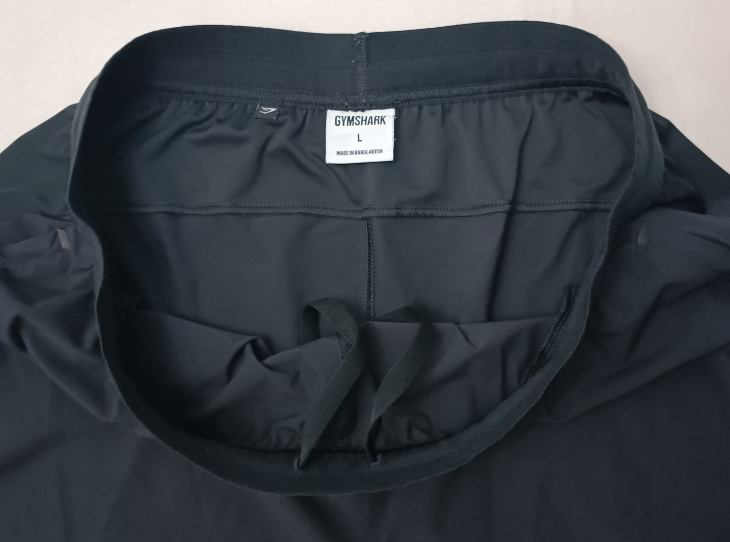 (L) Gymshark Shorts шорти