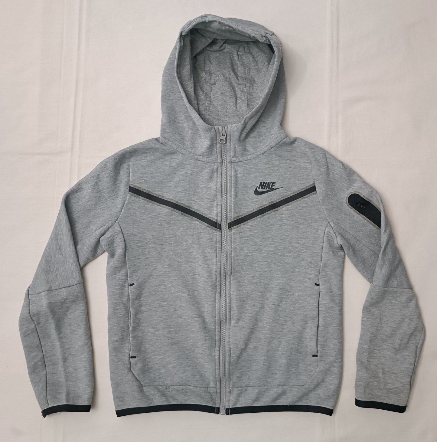 (ДЕТСКО) (Ръст 137-147см) Nike Tech Fleece Sweatshirt горнище