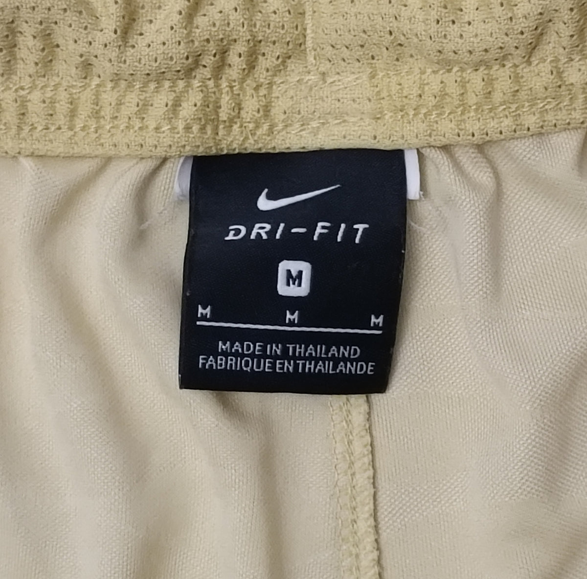 (ДАМСКО) (M) Nike DRI-FIT Shorts шорти