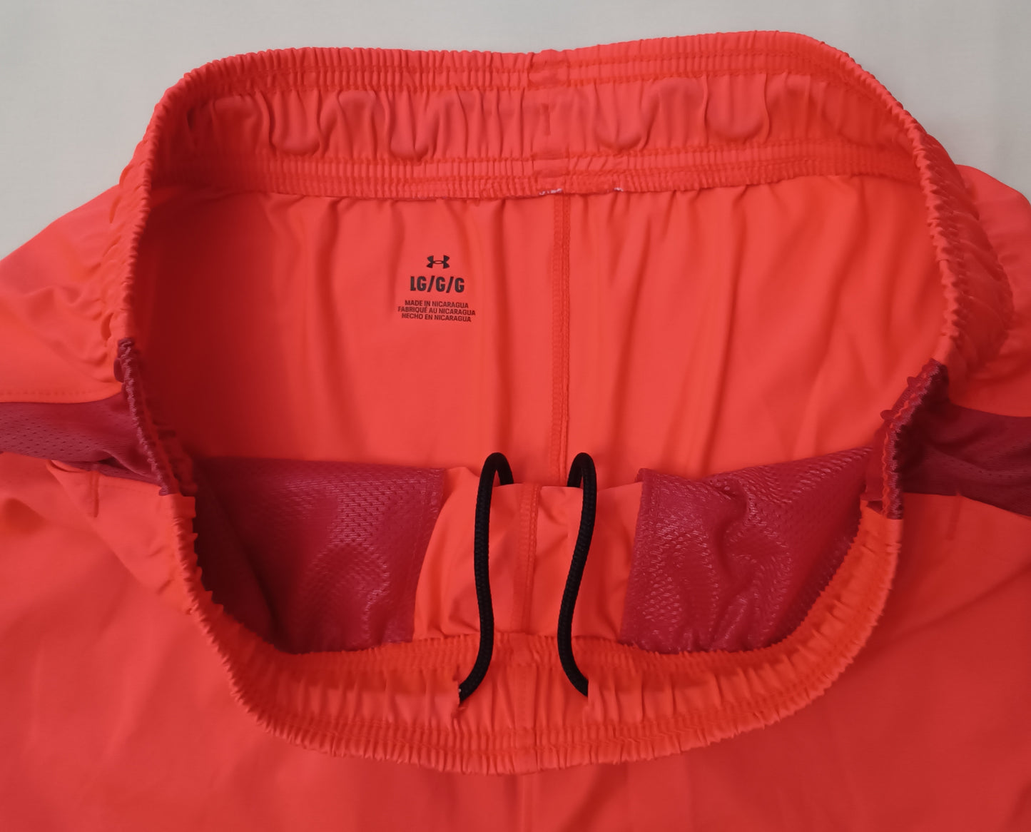 (L) Under Armour UA Shorts шорти