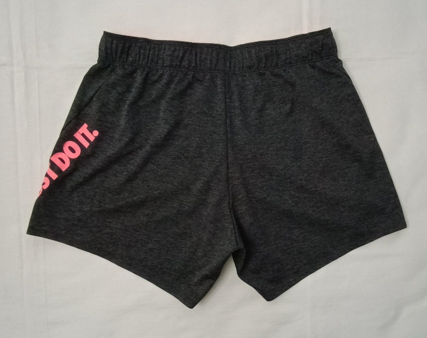 (ДАМСКО) (M) Nike DRI-FIT Just Do It Shorts шорти