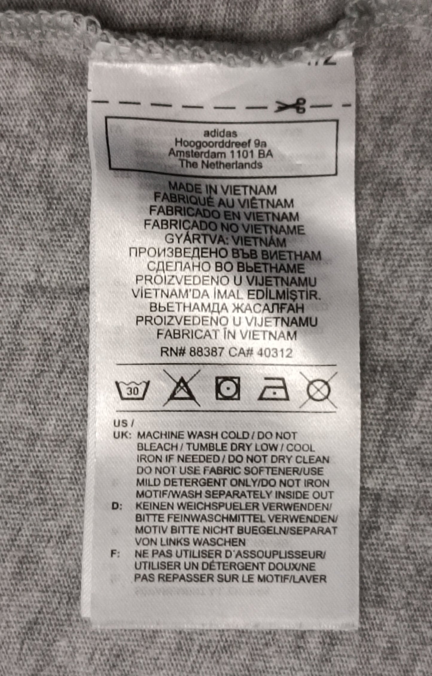 (M) Adidas T-Shirt тениска