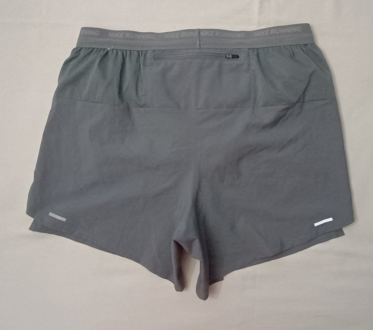(M) Nike DRI-FIT Stride Shorts шорти