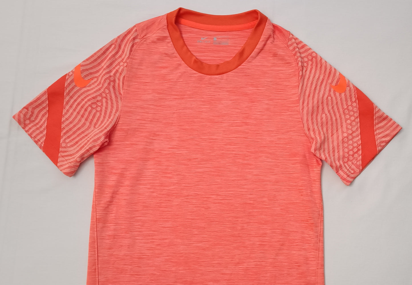 (S) Nike DRI-FIT Strike Tee тениска