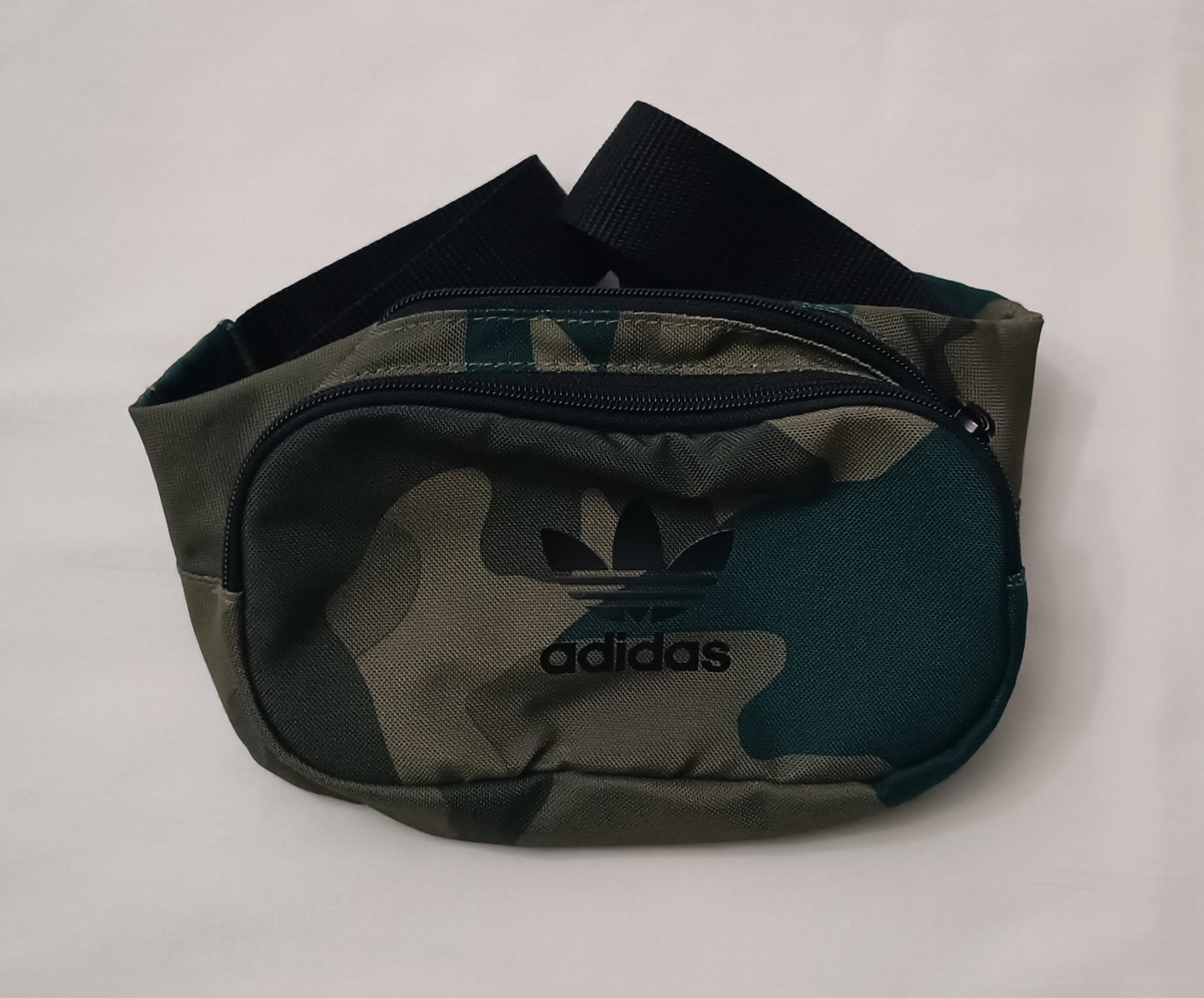 Adidas Originals Camouflage Waistbag чантичка за кръста