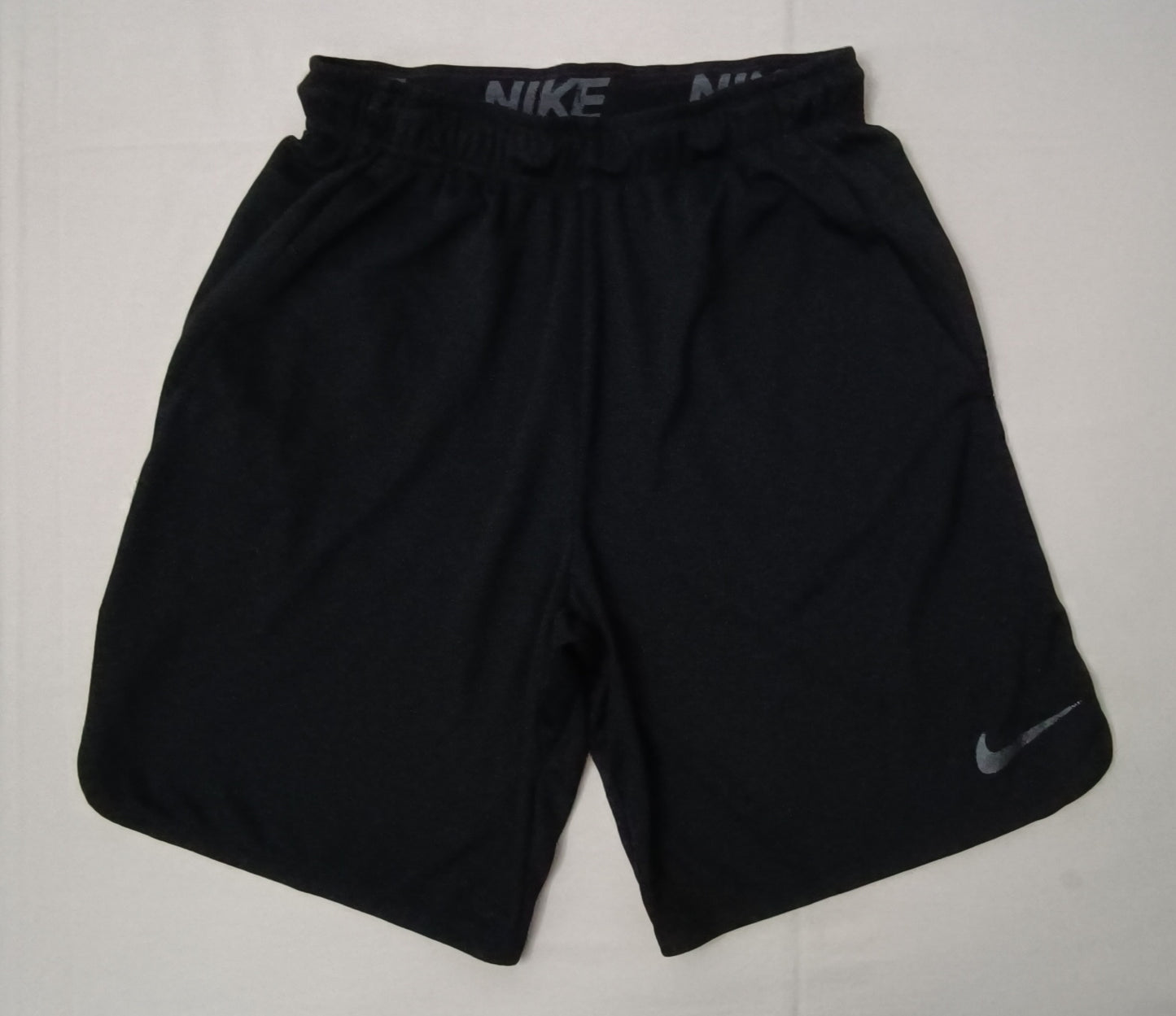 (S) Nike DRI-FIT Shorts шорти
