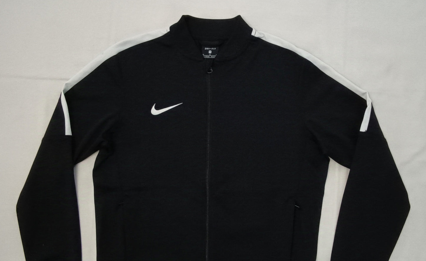 (ДЕТСКО) (Ръст 137-147см) Nike DRI-FIT Sweatshirt горнище