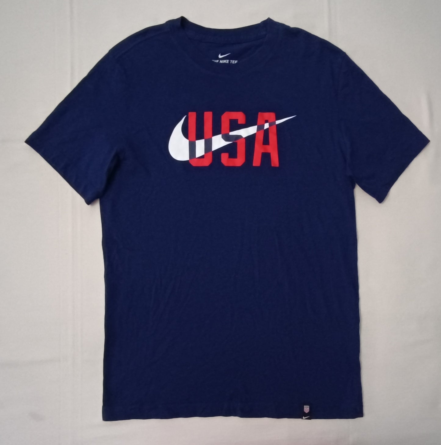 (S) Nike Sportswear USA Tee тениска