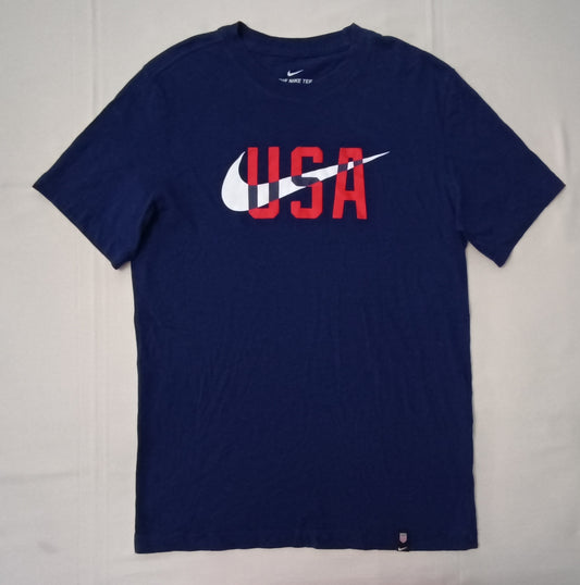 (S) Nike Sportswear USA Tee тениска