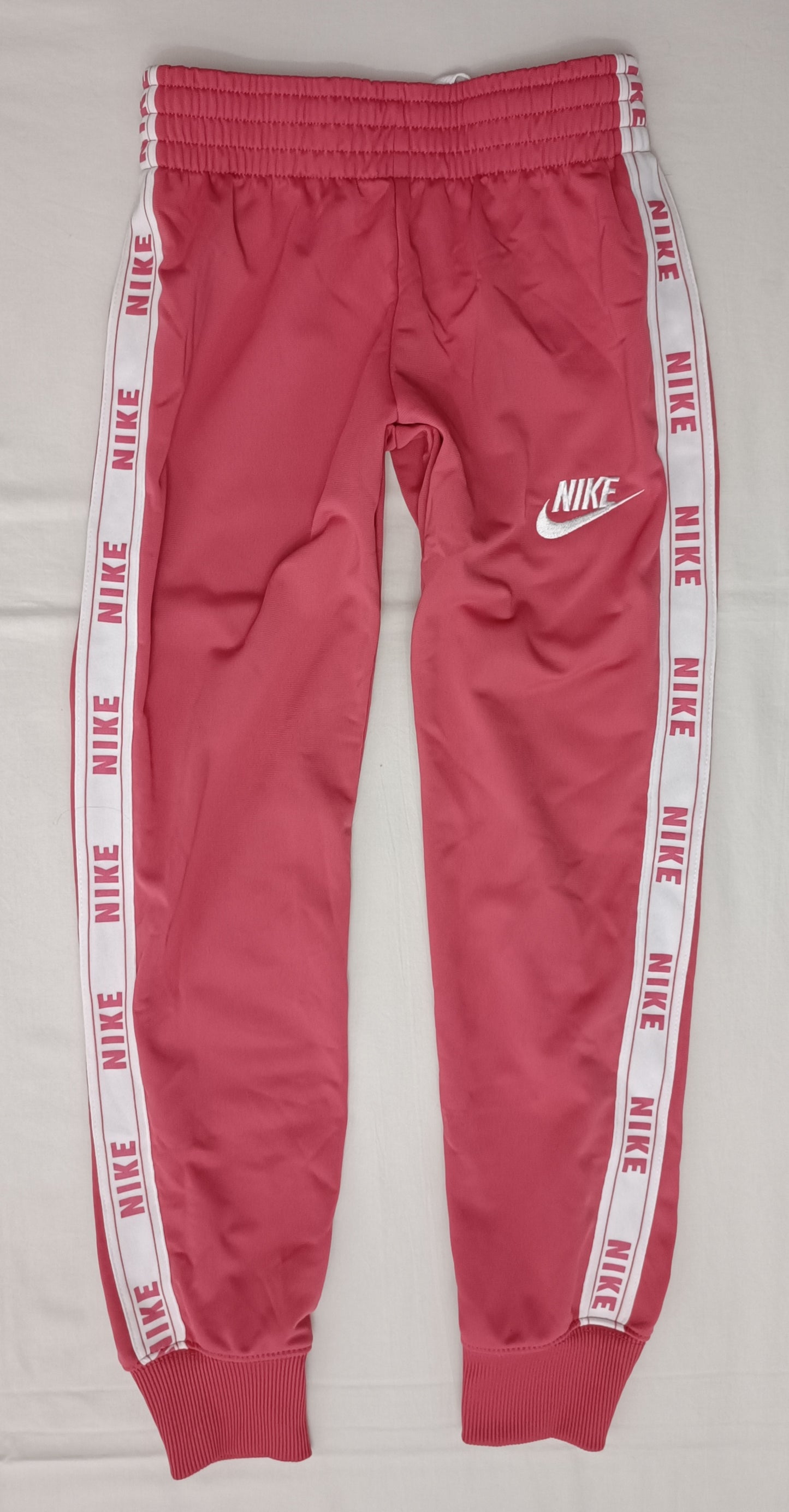 (ДЕТСКО) (Ръст 128-137см) Nike Sportswear Repeat Tracksuit екип (горнище и долнище)