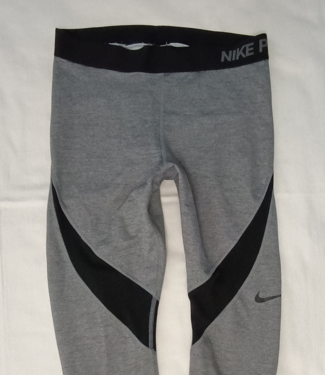 (ДАМСКО) (M) Nike PRO Hyperwarm Tights клин