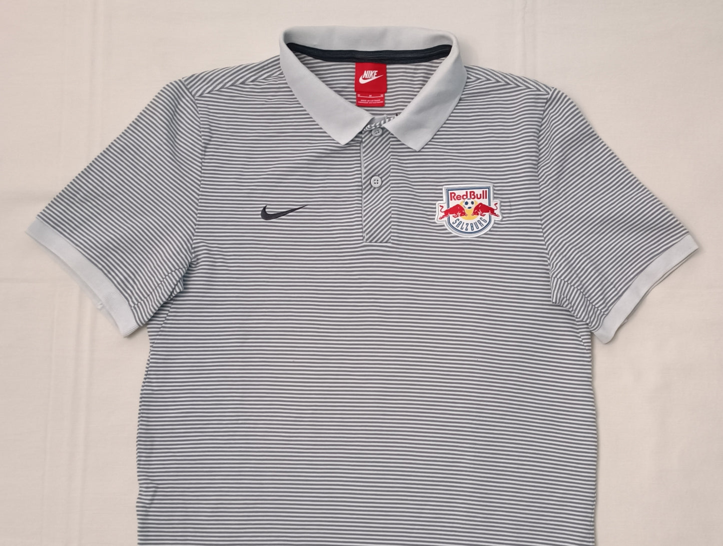 (M) Nike Red Bull Salzburg Polo Shirt тениска