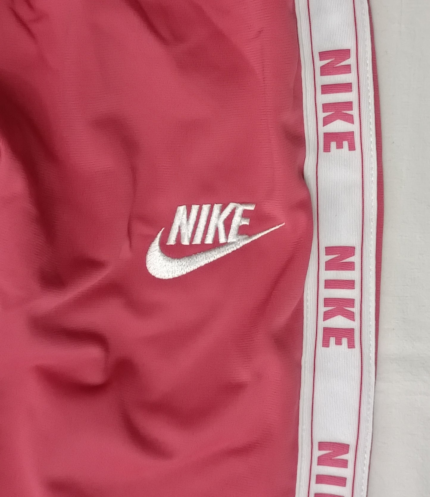 (ДЕТСКО) (Ръст 128-137см) Nike Sportswear Repeat Tracksuit екип (горнище и долнище)