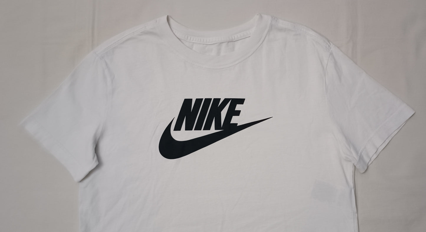 (ДАМСКО) (S) Nike Sportswear Tee тениска