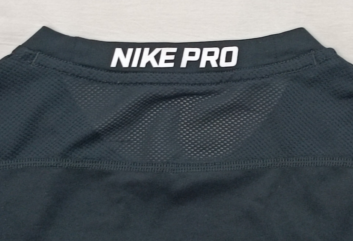 (ДЕТСКО) (Ръст 147-158см) Nike PRO DRI-FIT Tee тениска