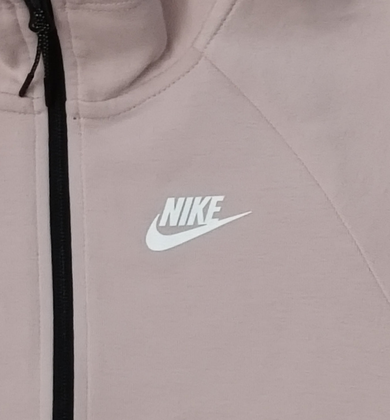 (ДАМСКО) (XS) Nike Tech Fleece Sweatshirt горнище