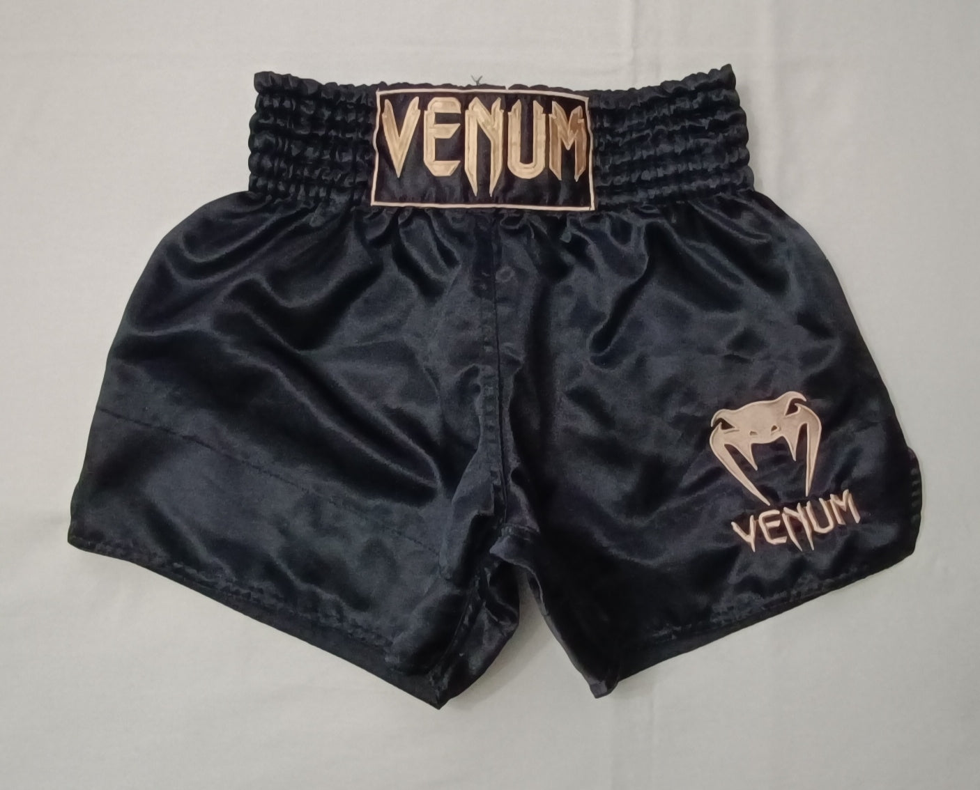(M) Venum Muay Thai Shorts шорти