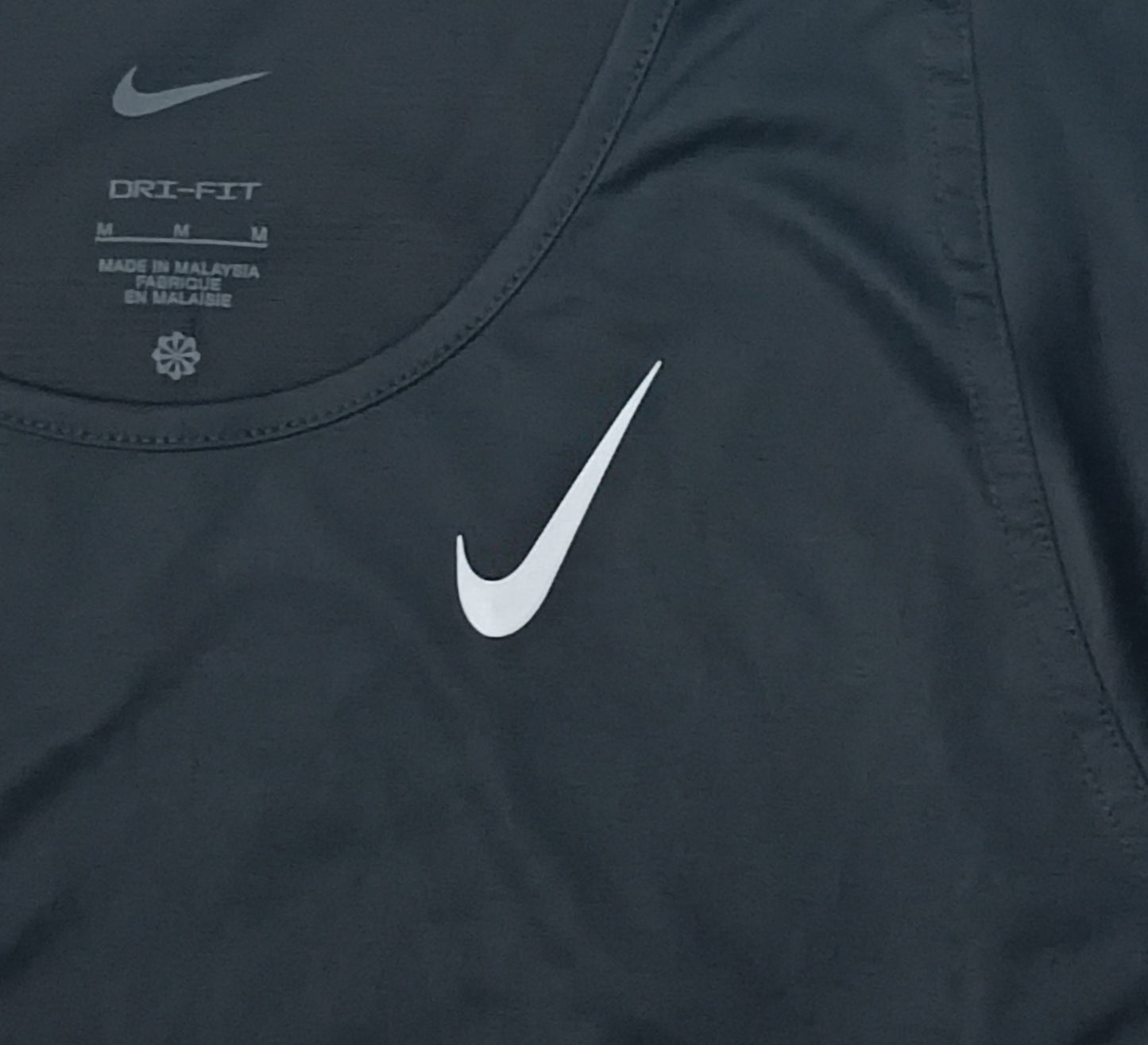(ДАМСКО) (M) Nike DRI-FIT Tee тениска