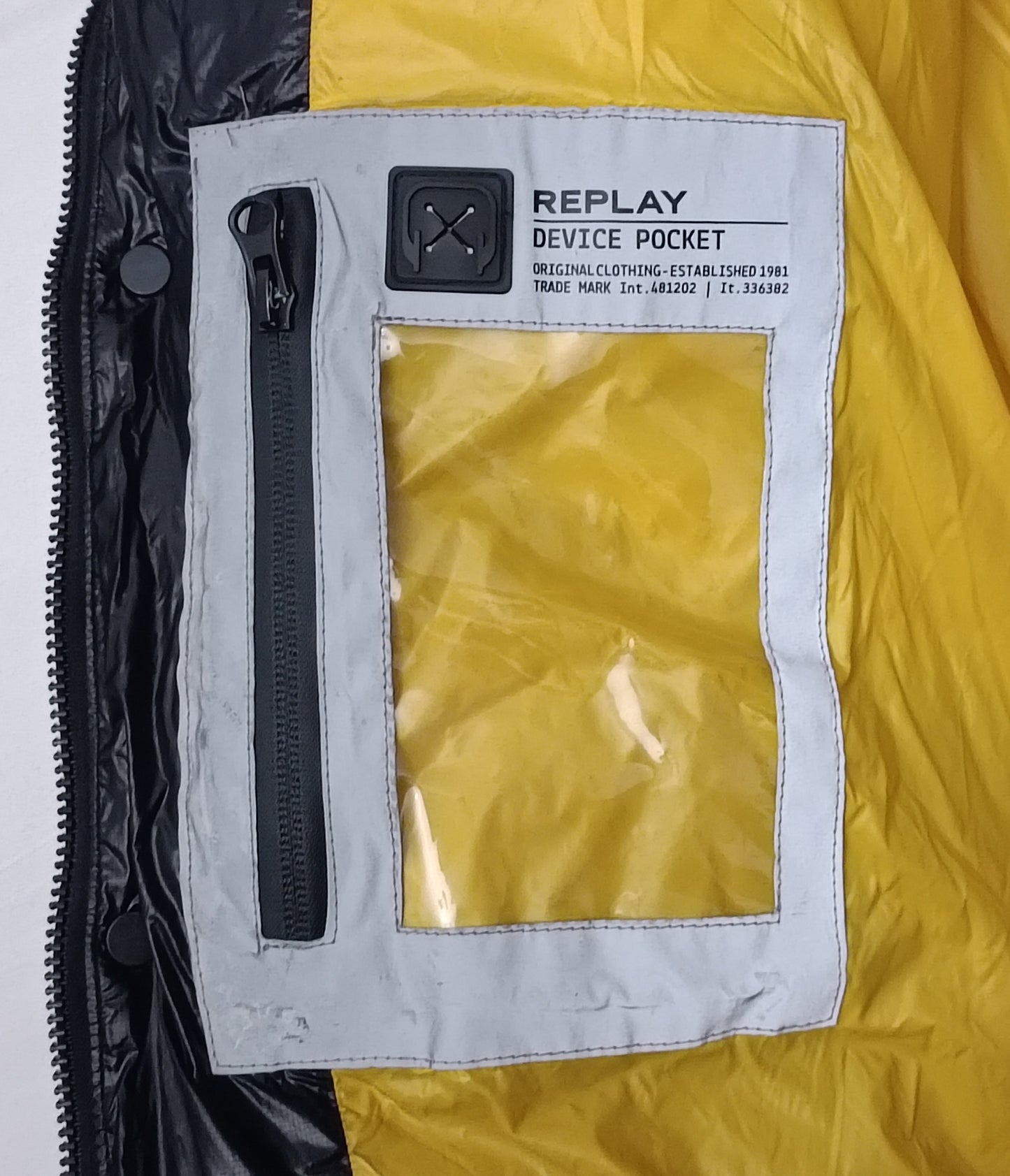 (M) Replay Down Puffer Jacket яке