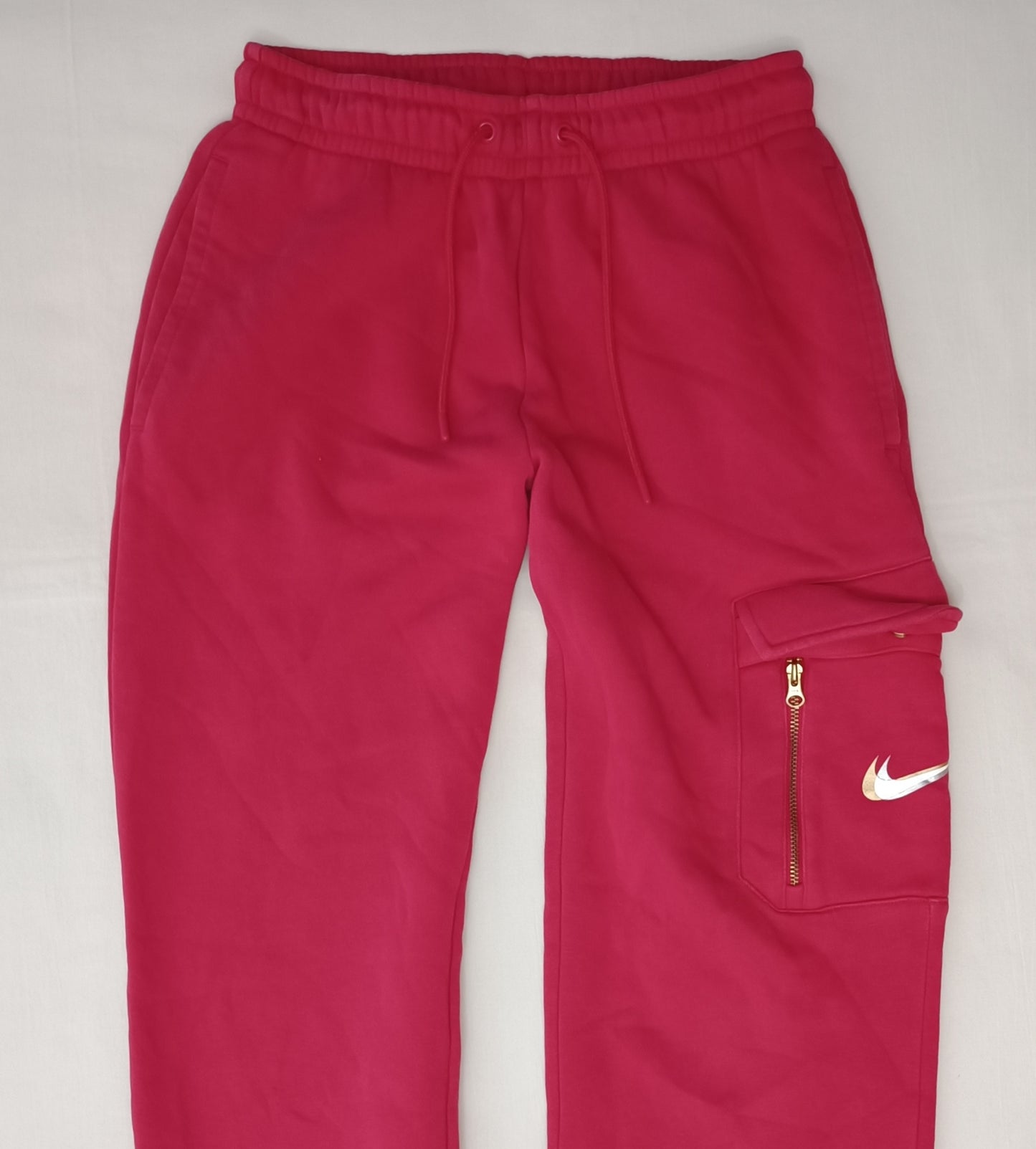 (ДАМСКО) (XS) Nike Sportswear Cargo Sweatpants долнище